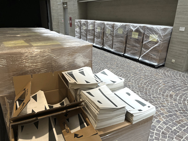 WHAT´S THIS GOT TO DO WITH ME?, Lotte Linder & Till Steinbrenner